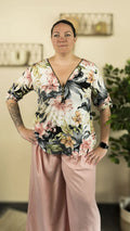 Blouse fleurie ALYA – vêtement grande taille femme Harmonist'yle