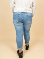 Jean slim INES – vêtement grande taille femme Harmonist'yle