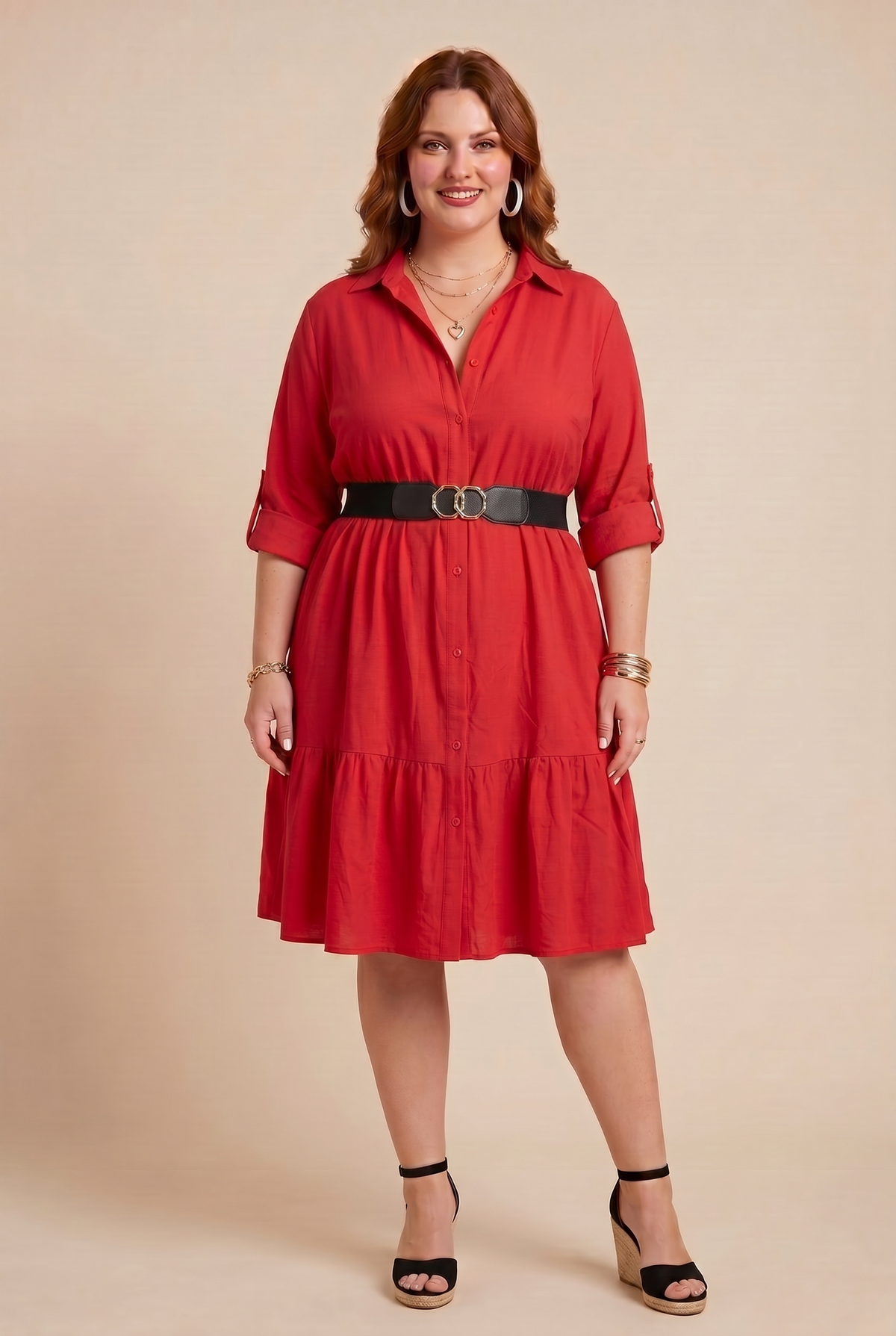 Robe chemise NAYA rouge grande taille femme portée