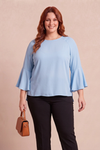 Blouse LORA bleu ciel – mode grande taille femme