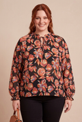 Blouse LYRA, vue de face – mode grande taille femme