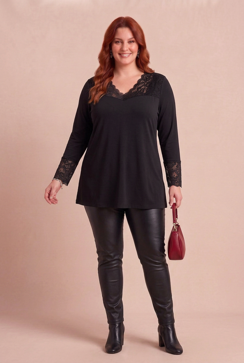 Tunique ESSENZA avec pantalon ROCKA et sac rouge – mode grande taille femme